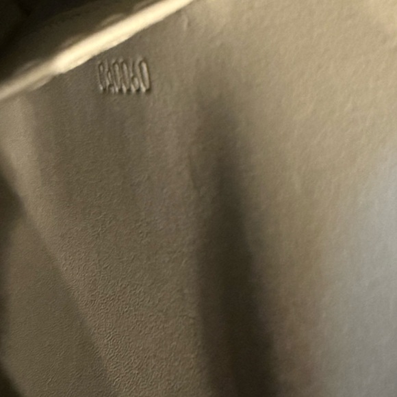 authentic LOUIS VUITTON Monogram Vernis Thompson street bag!